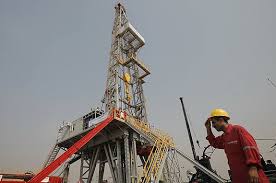 حفاری و تکمیل 54 حلقه چاه‌ نفت و گاز در چهار ماه نخست امسال